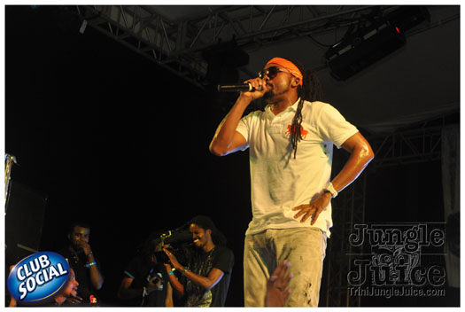 tribe_ice_2012_jan7-207