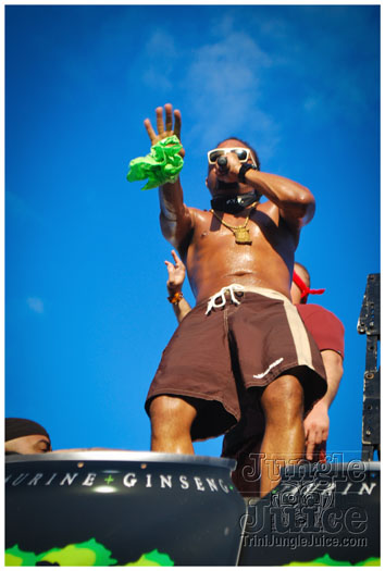 tribe_mas_tuesday_2012_part6-190