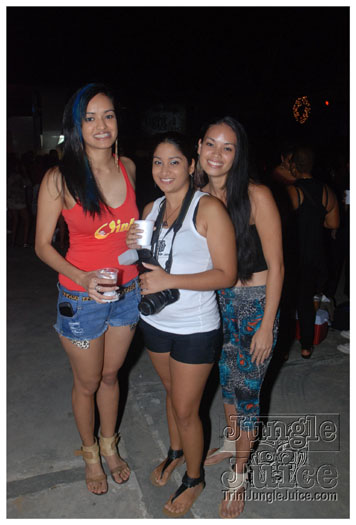 tribe_oink_dec2-001