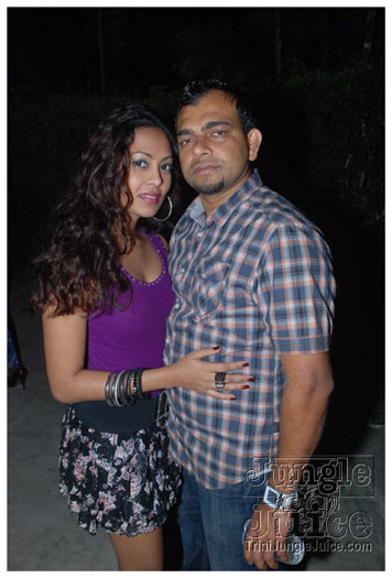 tribe_oink_dec2-003