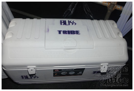 tribe_oink_dec2-008