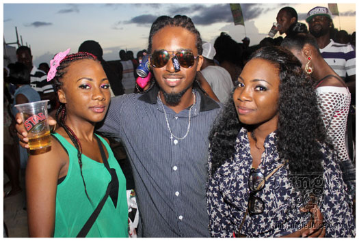 wet_fete_tobago_2012_jul28-058