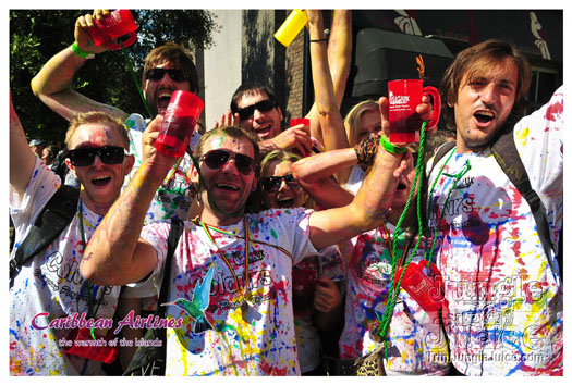 triniposseuk_colours_2012-180