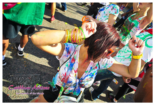 triniposseuk_colours_2012-211