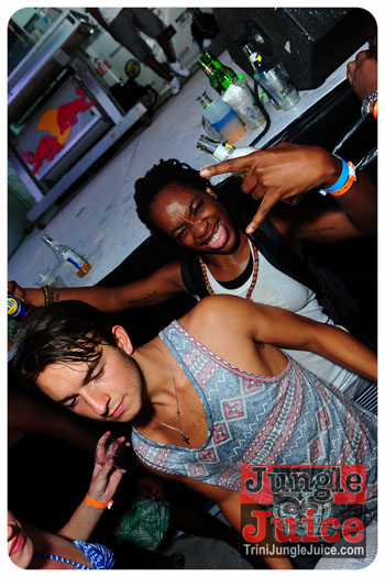 booze_premium_2013_pt1-198