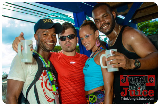 kadooment_day_2013_pt5-247
