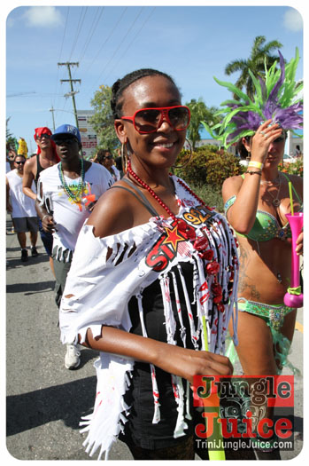 cayman_carnival_2013_part1-042