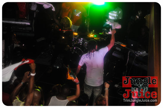 float_jun27-197