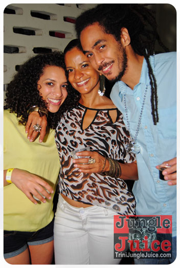 2_friends_2013-041