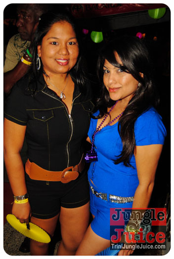 2_friends_2013-072