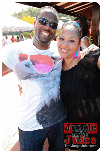 am_premium_2013-024