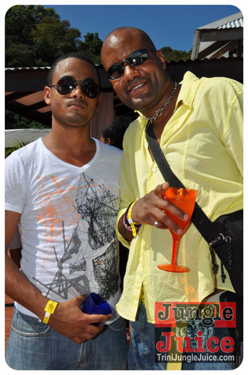 am_premium_2013-049