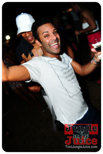beach_house_carnival_2013_part3-120