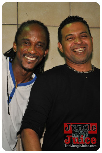 different_2013-054