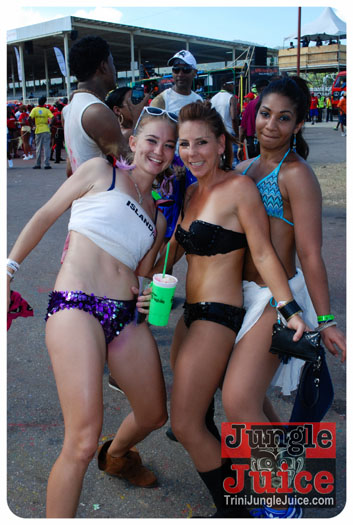 island_people_mas_monday_2013-056