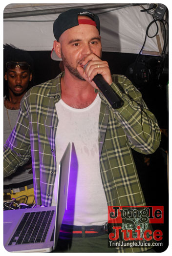 trust_2013-080