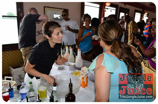 am_nesia_2013-075