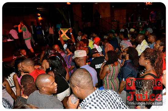 xen_2013-053