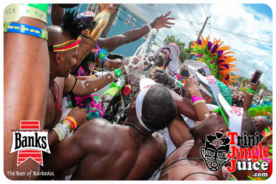kadooment_day_2014_pt5-177