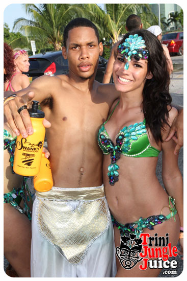 cayman_carnival_2014_part3-096