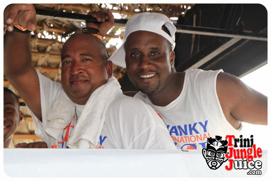 cayman_carnival_2014_part3-105