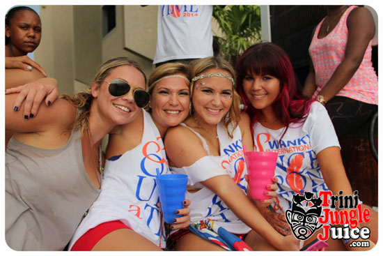 cayman_carnival_2014_part4-083