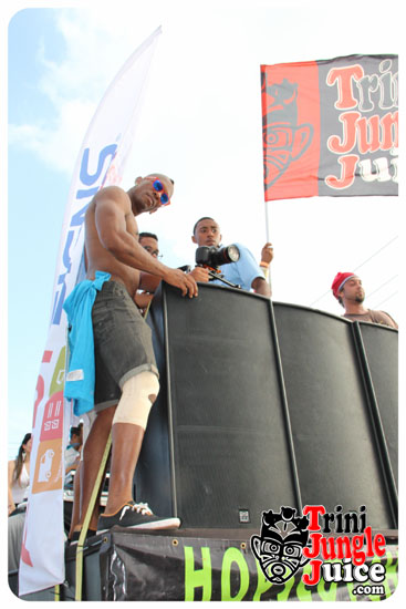 cayman_carnival_2014_part4-087