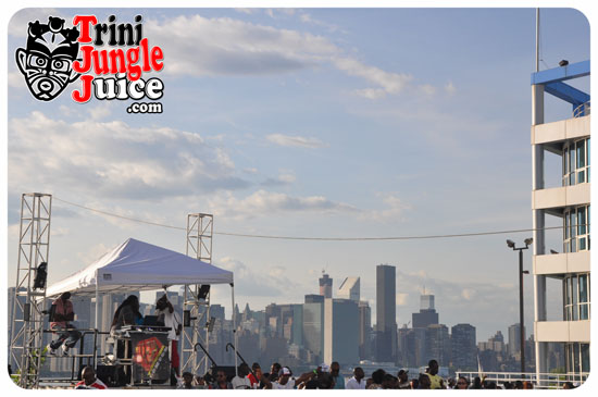 red_eye_ny_2014-092