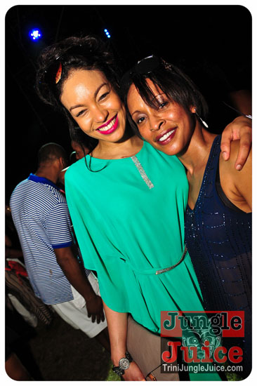 beach_house_carnival_2014-244